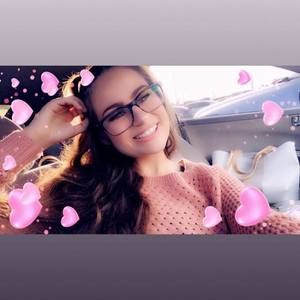 Meet your Posher, Ciara